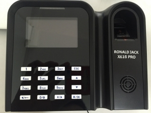 MÁY CHẤM CÔNG RONALD JACK X628PRO
